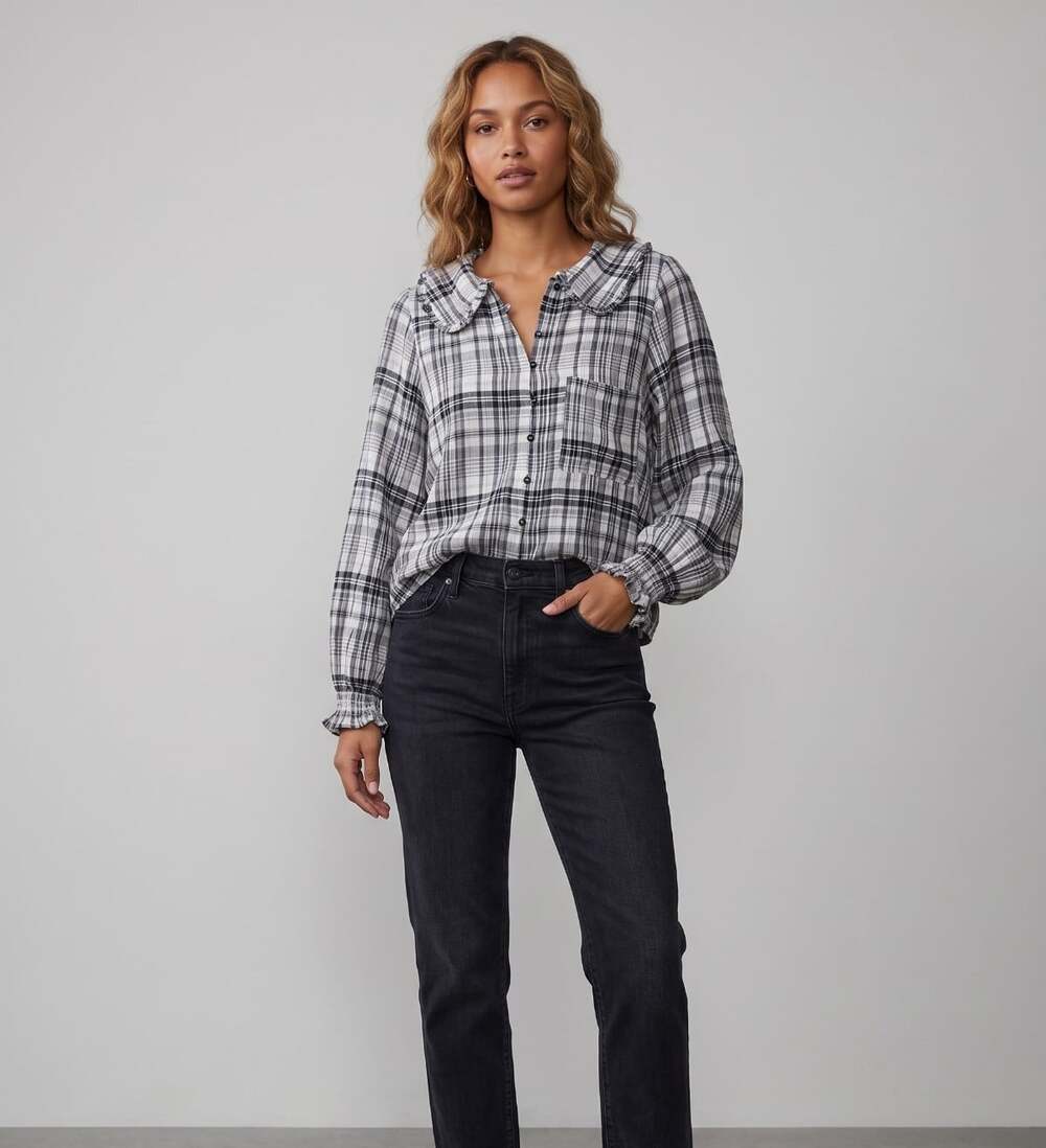 Pilcro Keira Long Sleeve Plaid Blouse Size Medium Anthropologie Ruffle Peter Pan